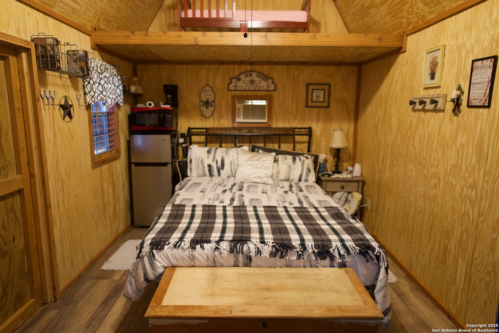 main property photo 21