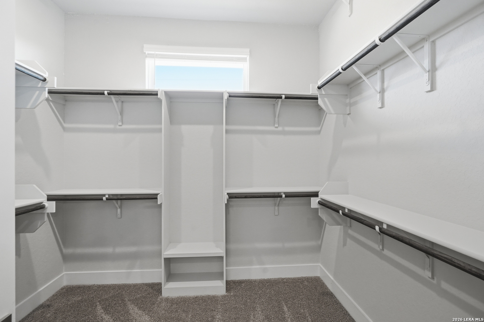 property viewer photo 40