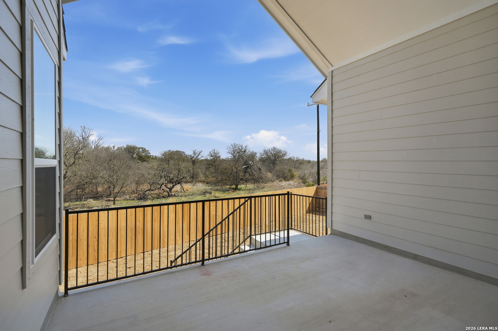 property viewer photo 44