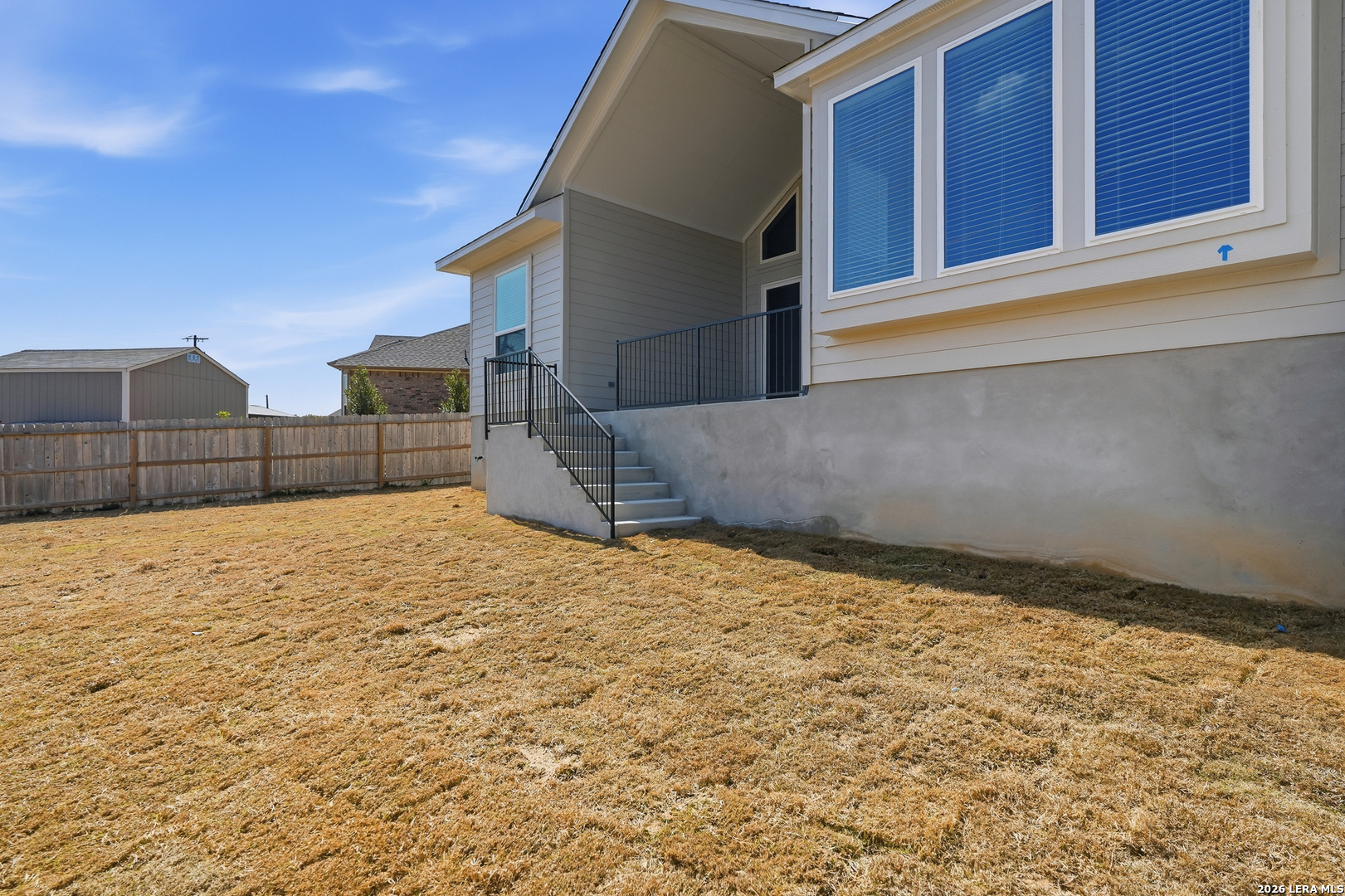 property viewer photo 46