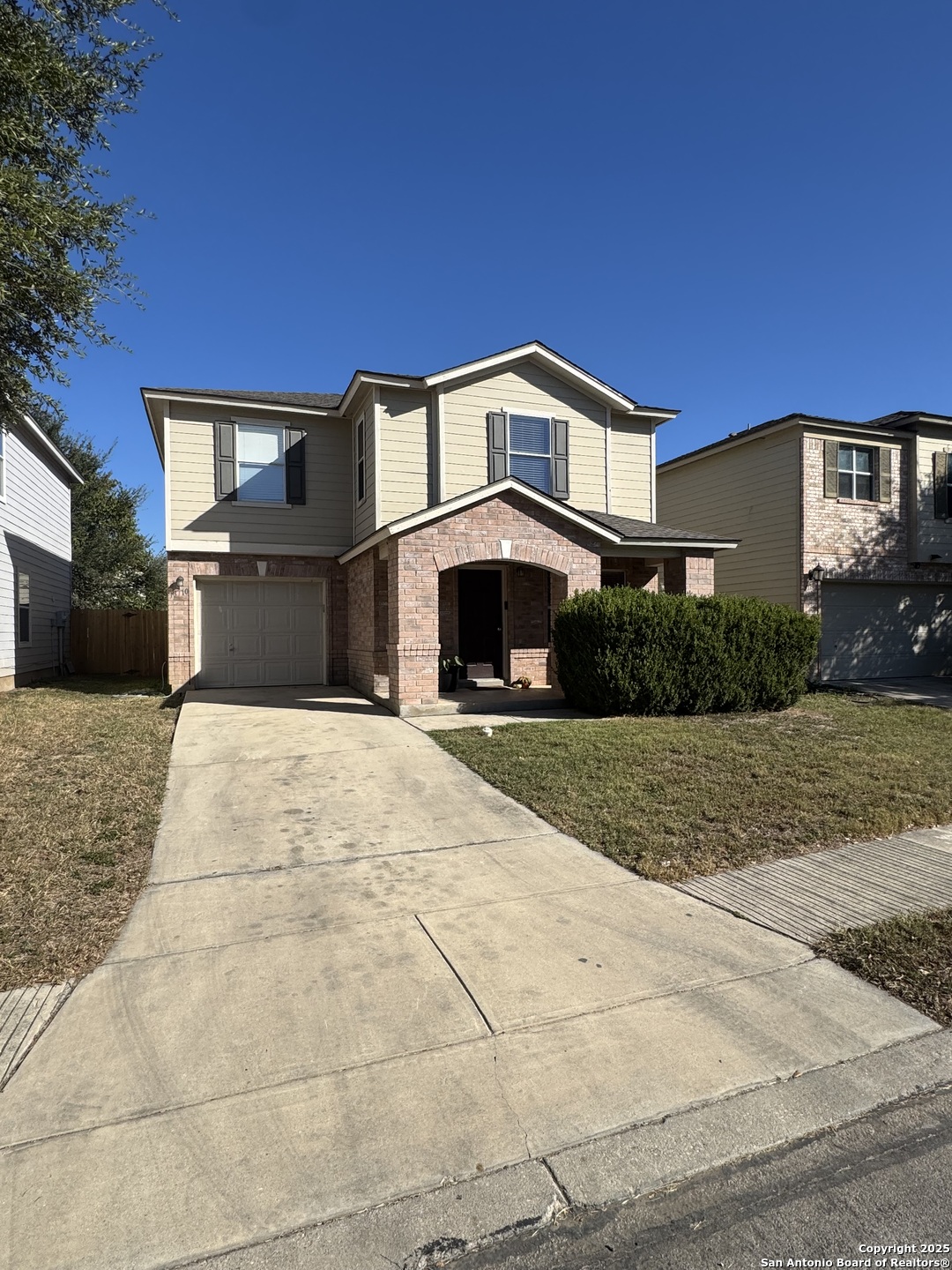 main property photo 2