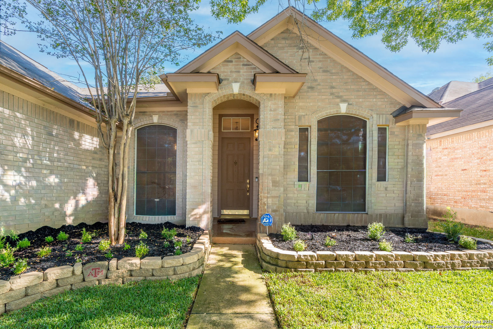 property viewer photo 1