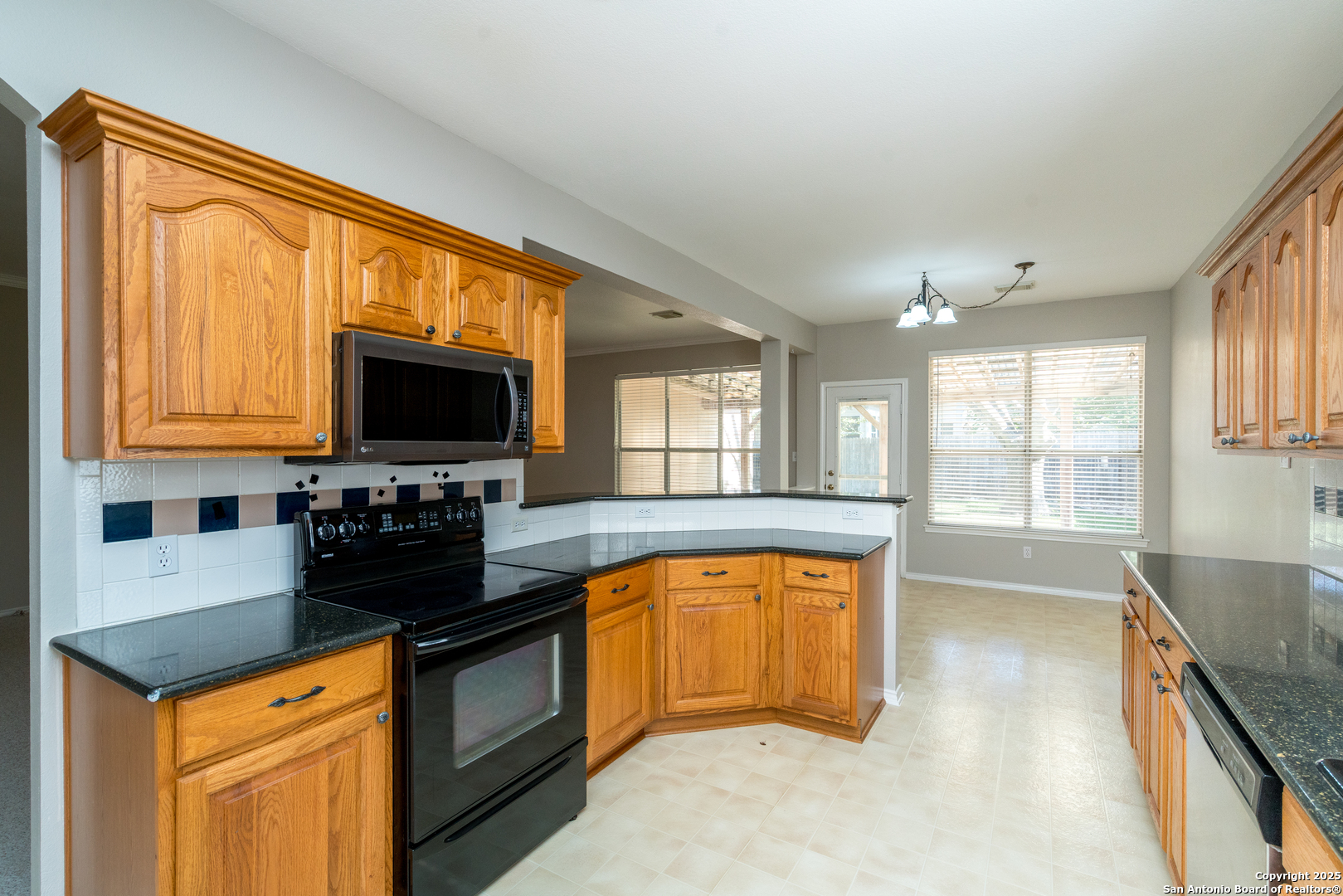 property viewer photo 14