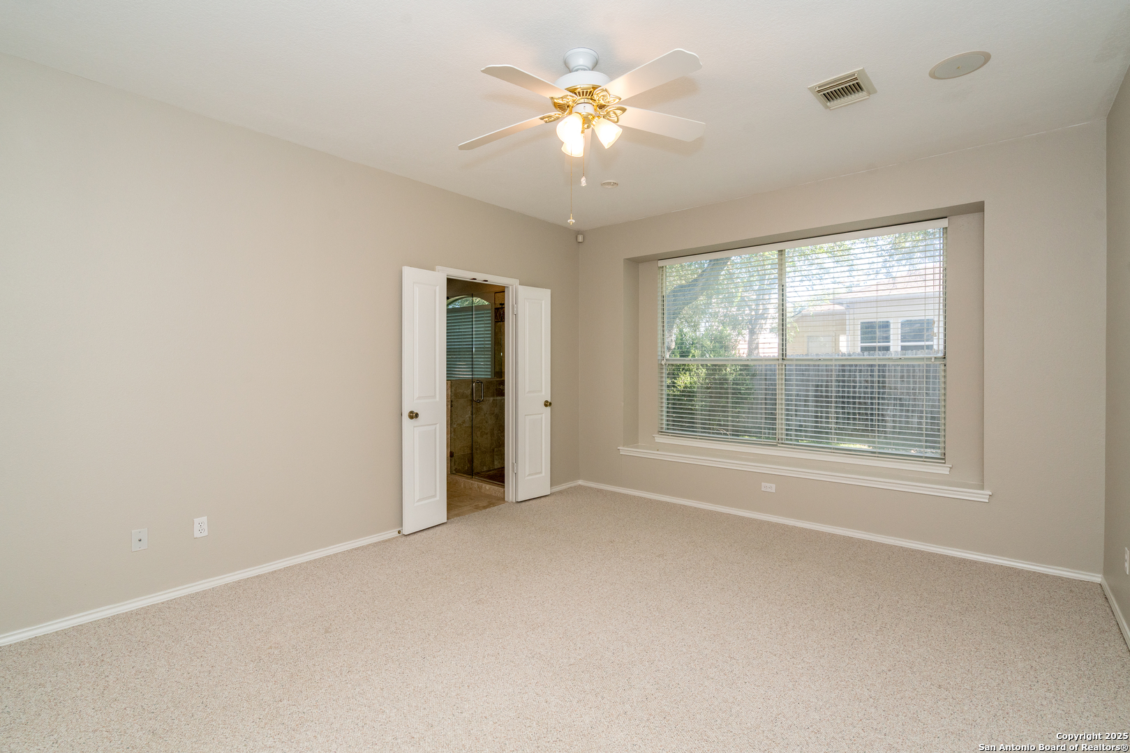 property viewer photo 20