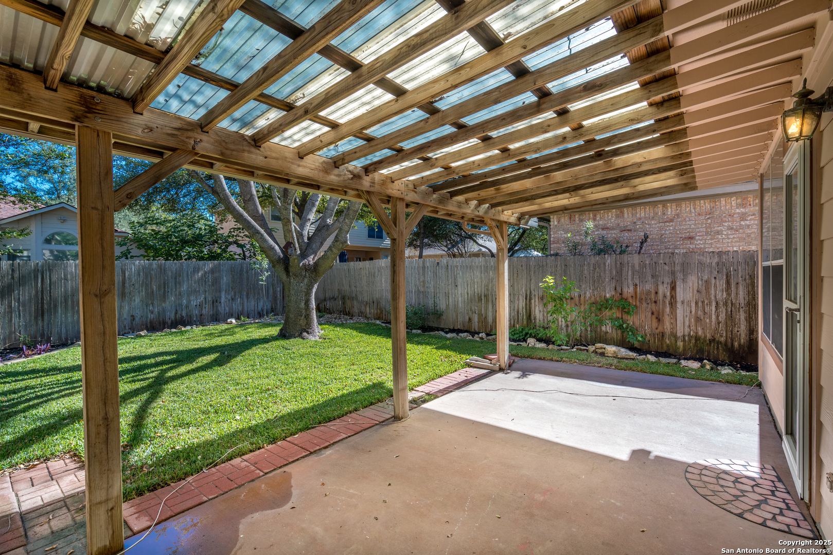 property viewer photo 39