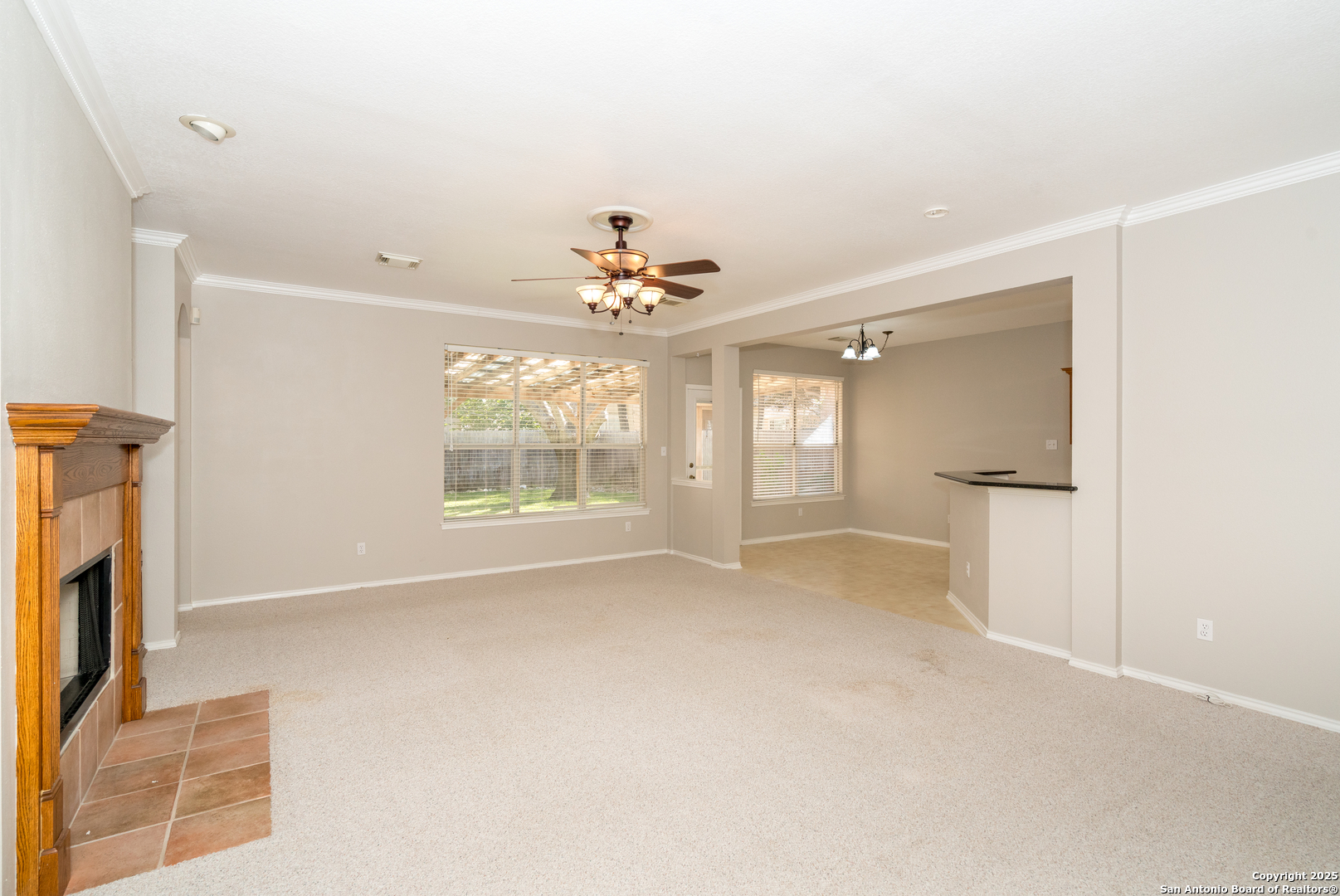 property viewer photo 5