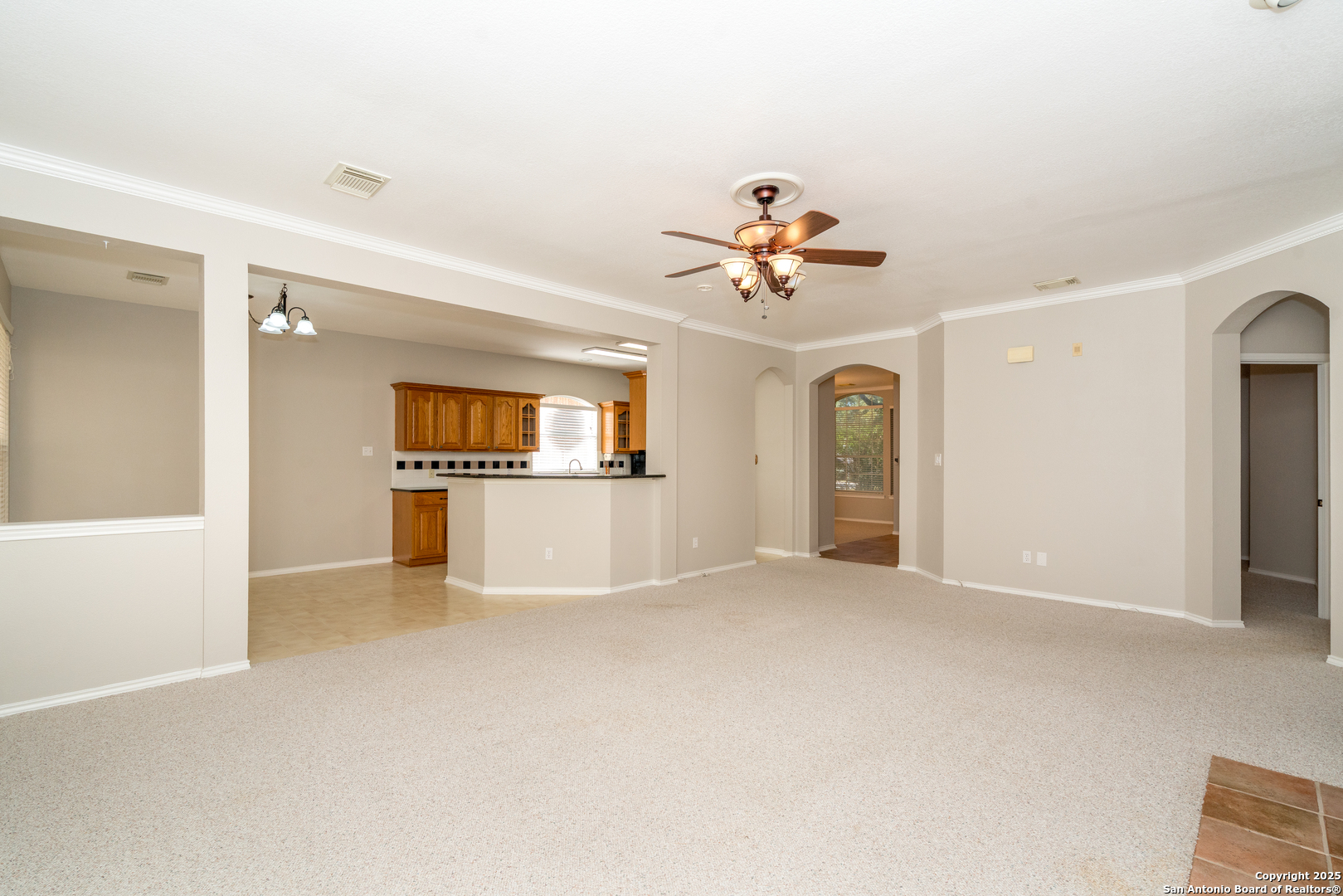 property viewer photo 6