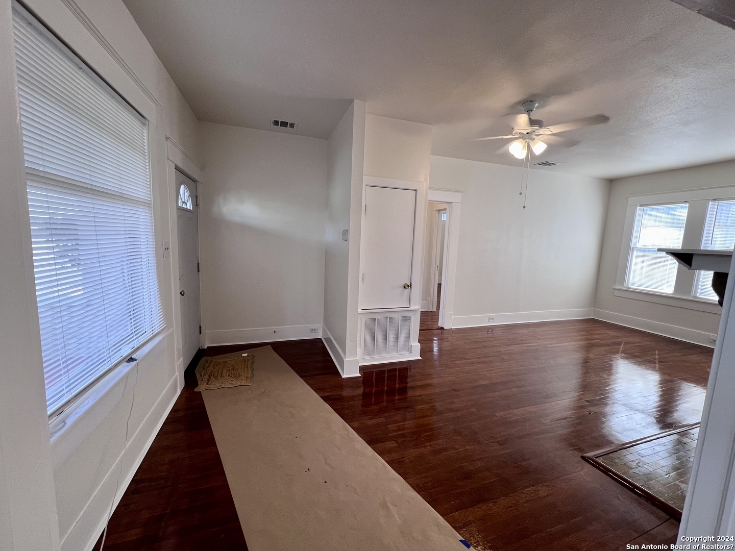 property viewer photo 1