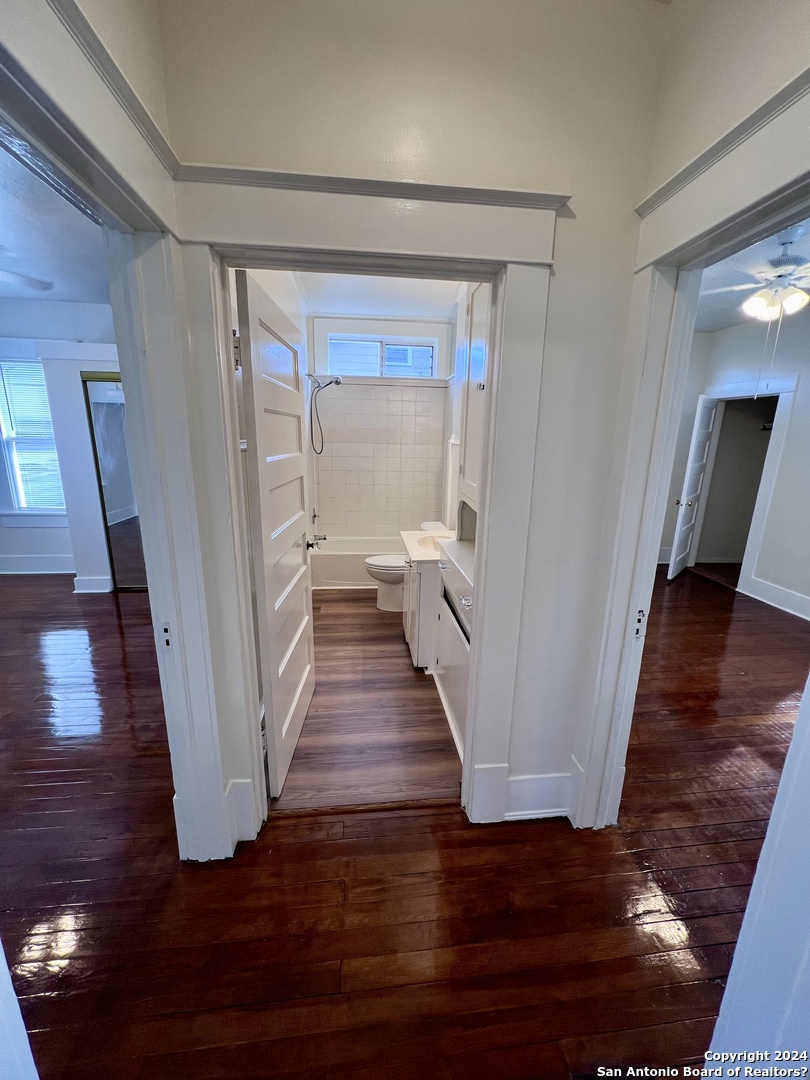 property viewer photo 6
