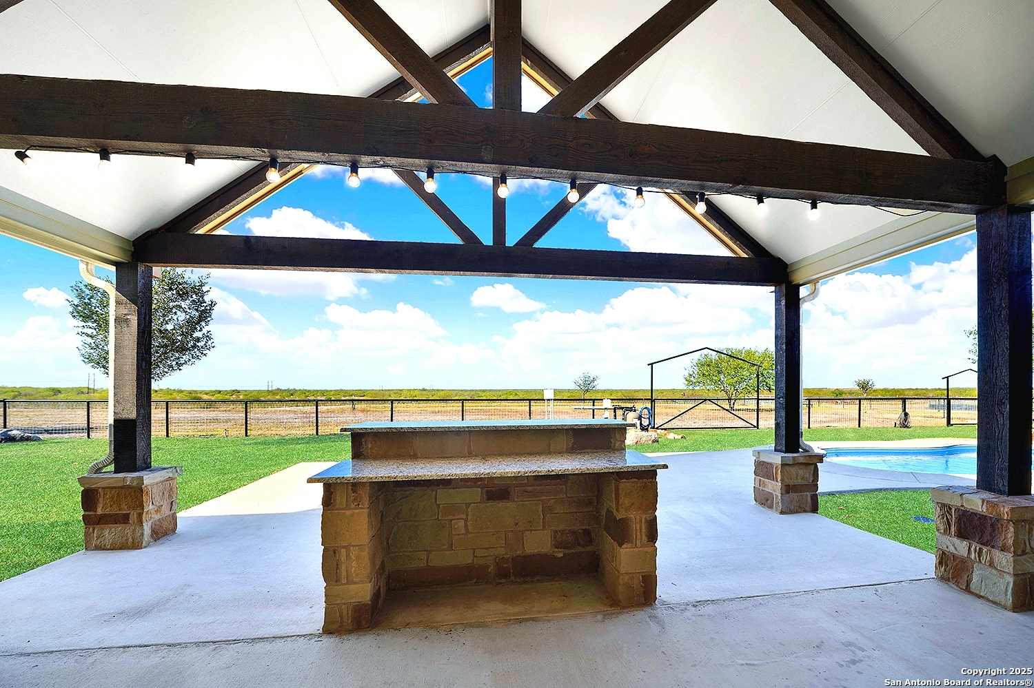 main property photo 46