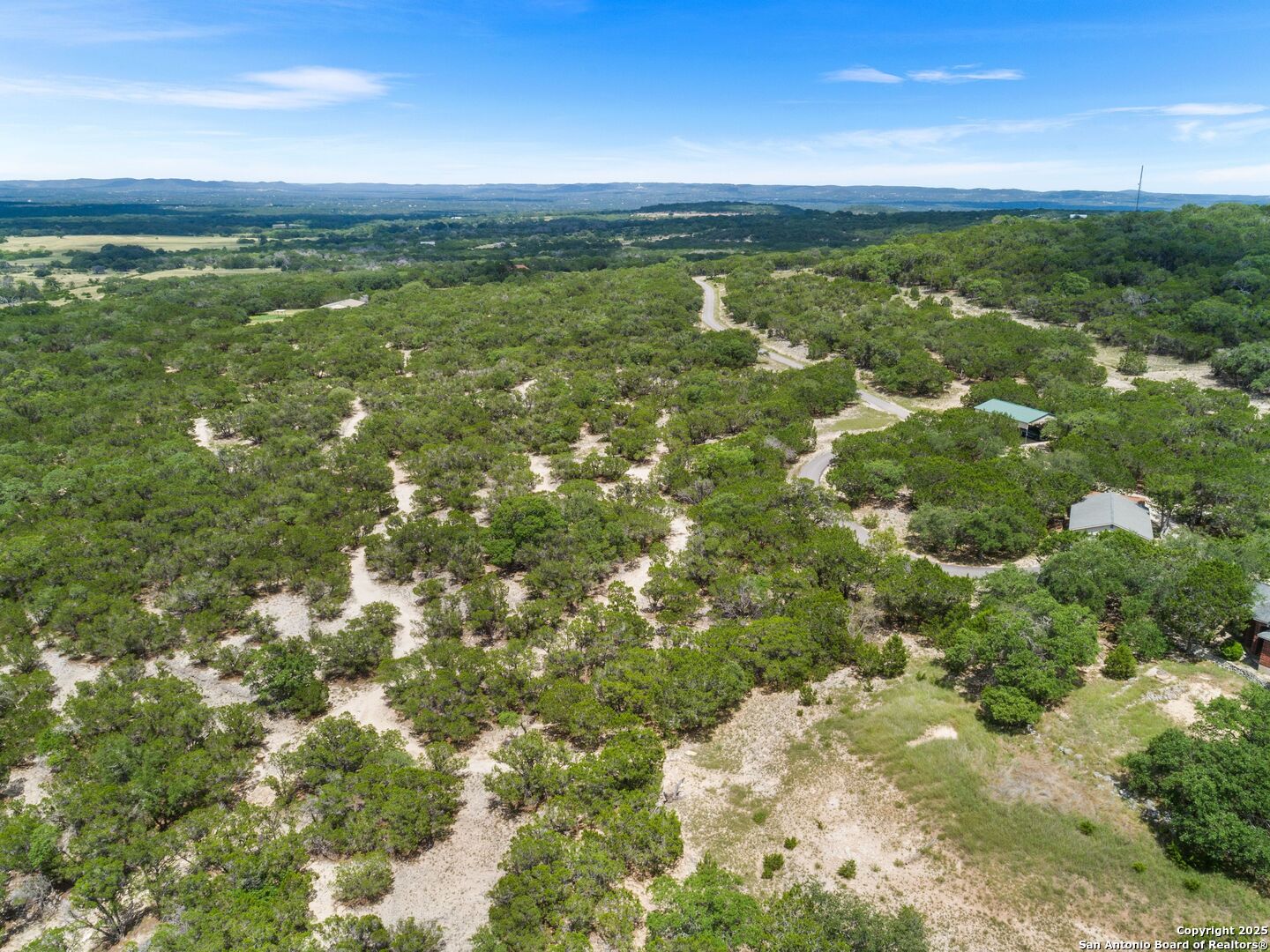 main property photo 35