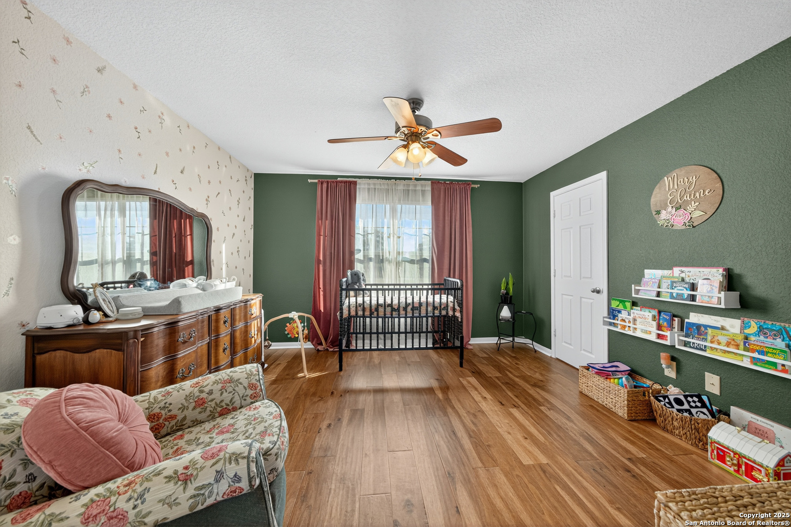 main property photo 17