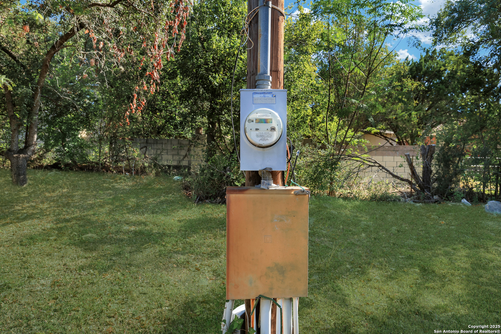 main property photo 36