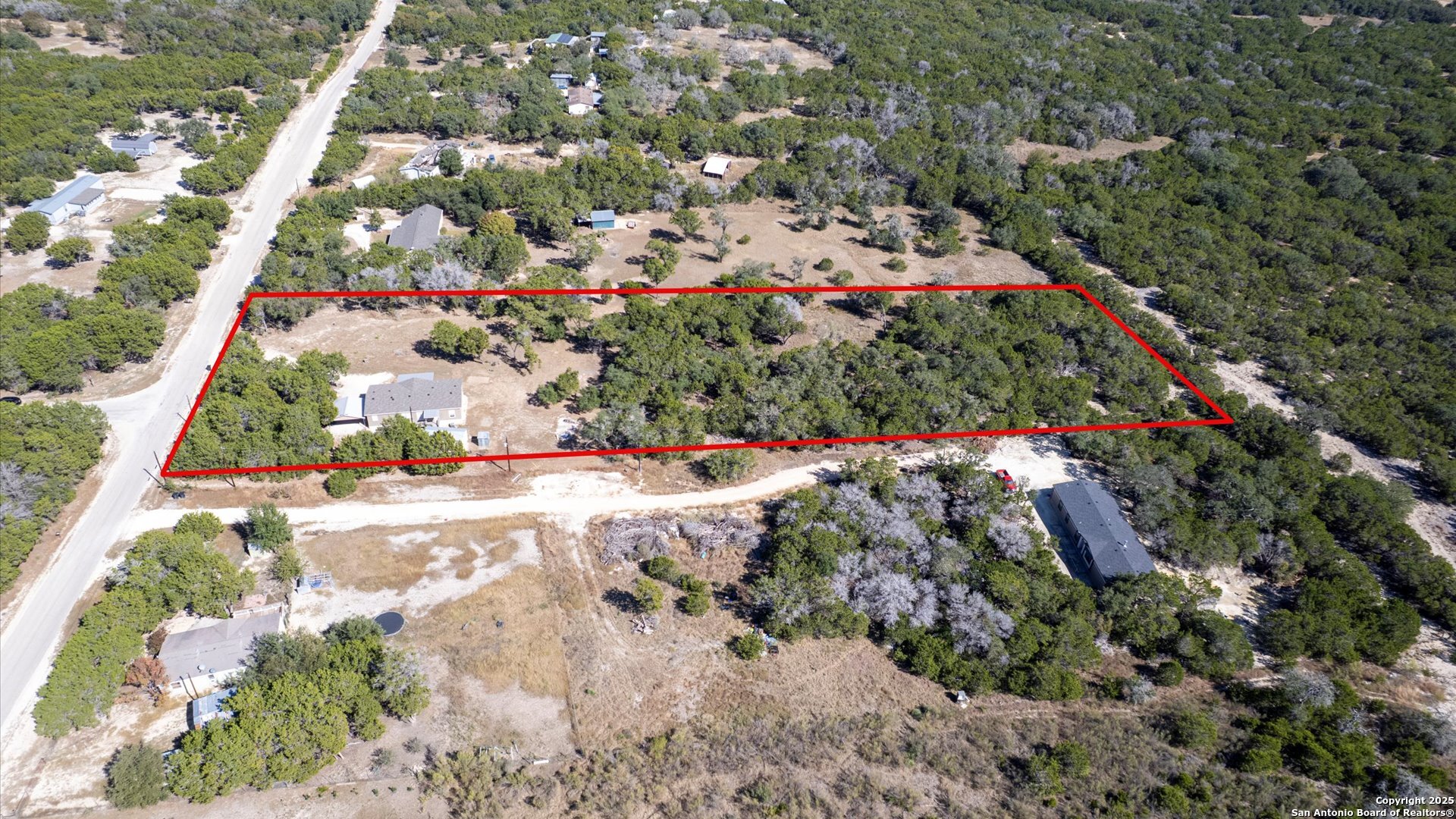 main property photo 24