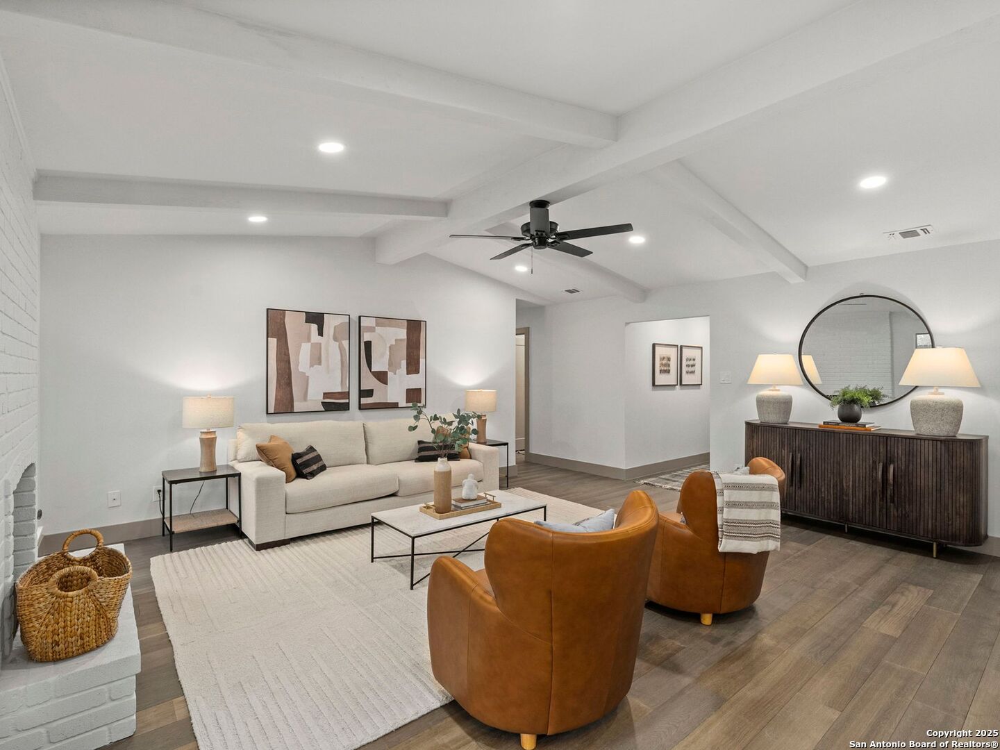 property viewer photo 12