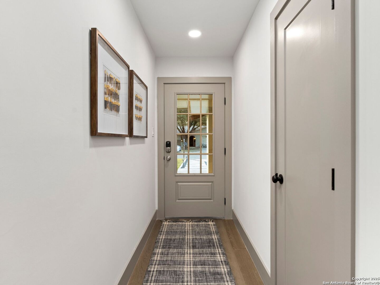 property viewer photo 14