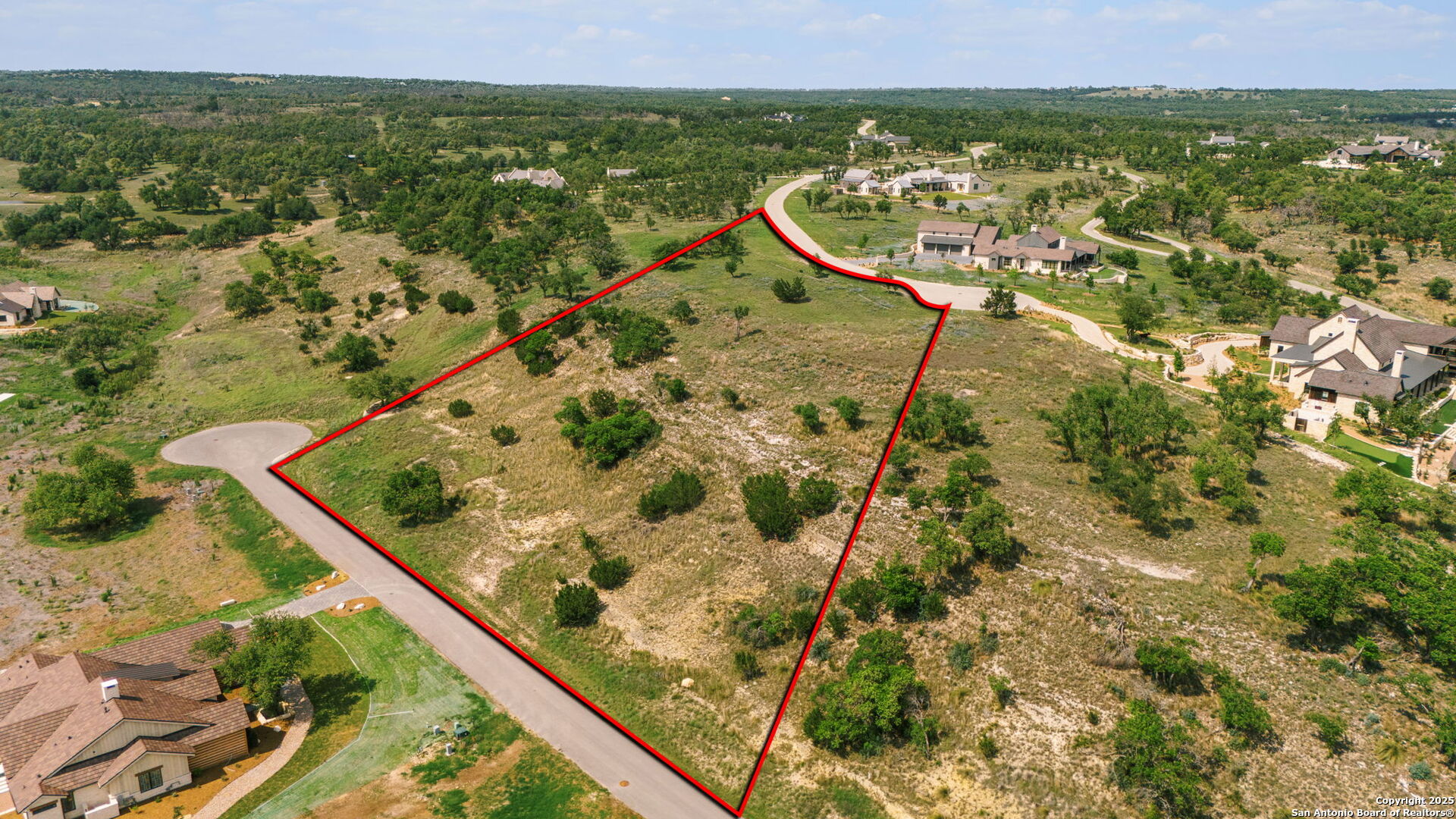 main property photo 3