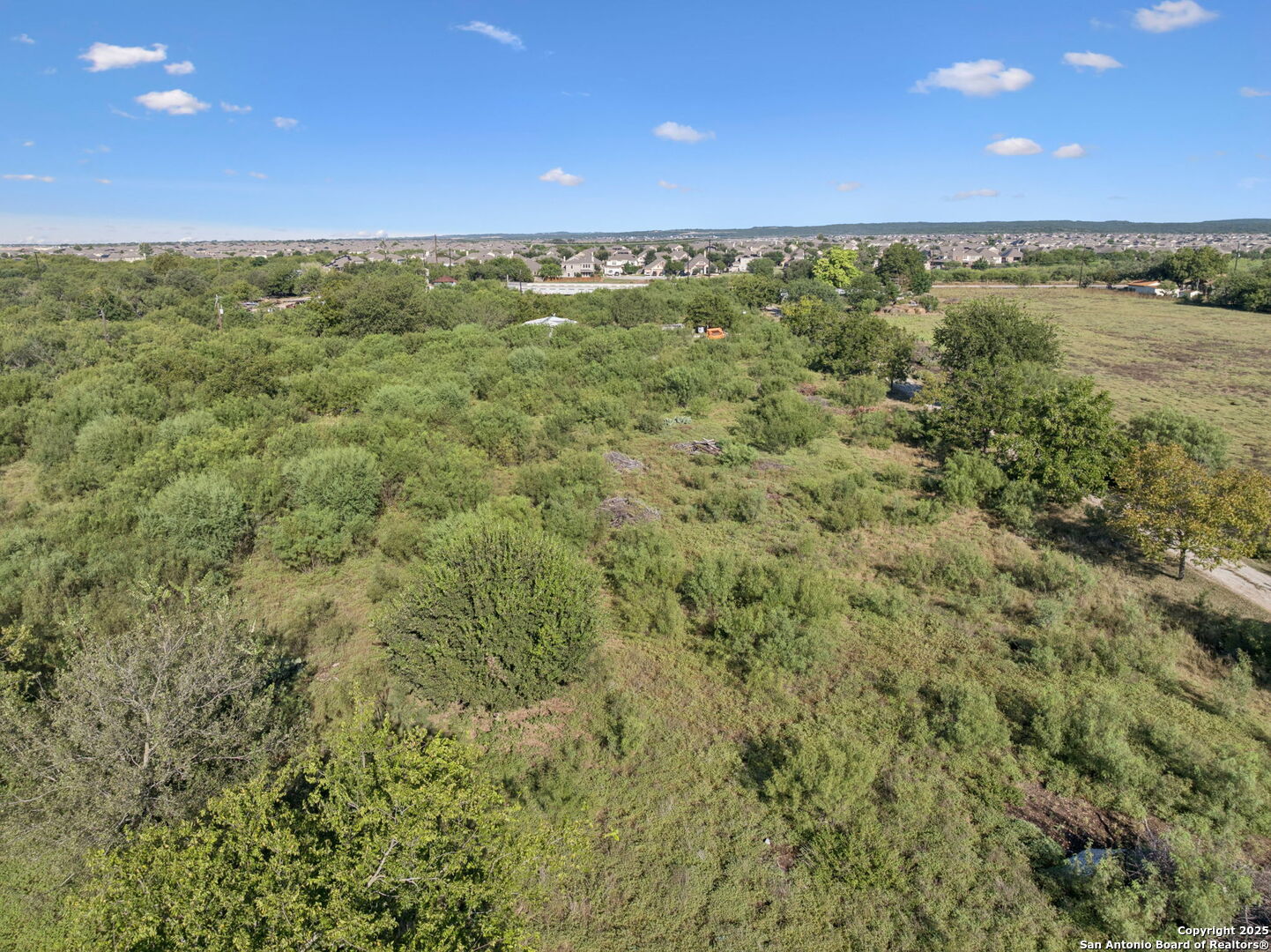 main property photo 41