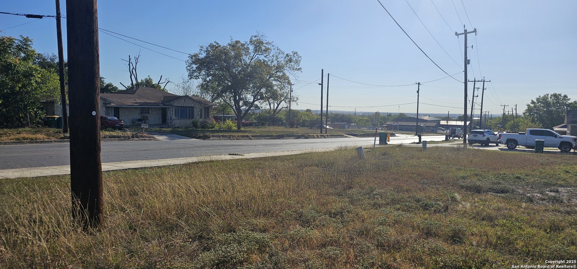 main property photo 2