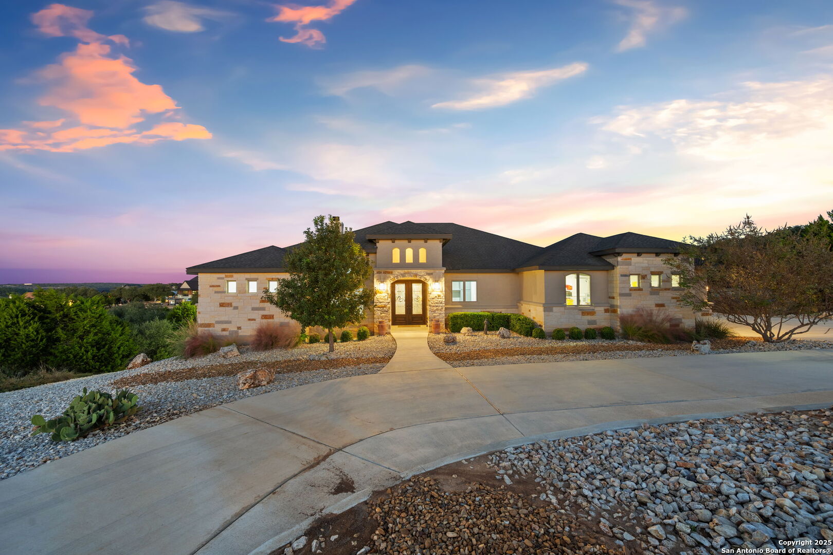 property viewer photo 1