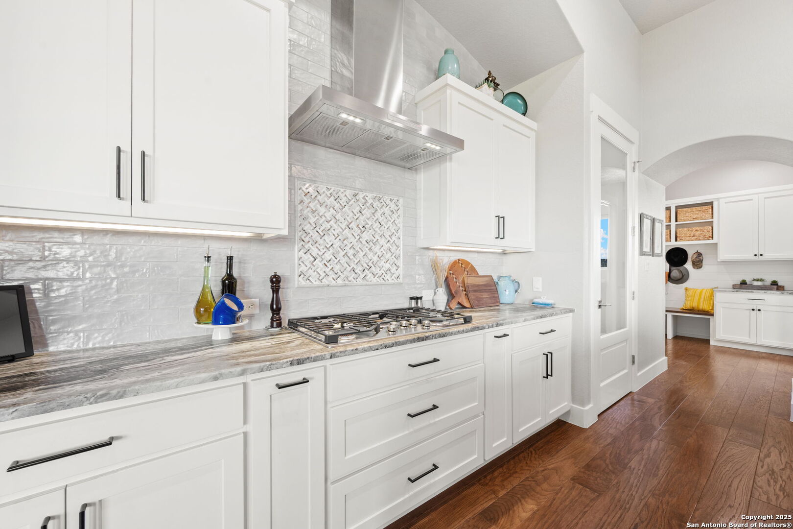 property viewer photo 14