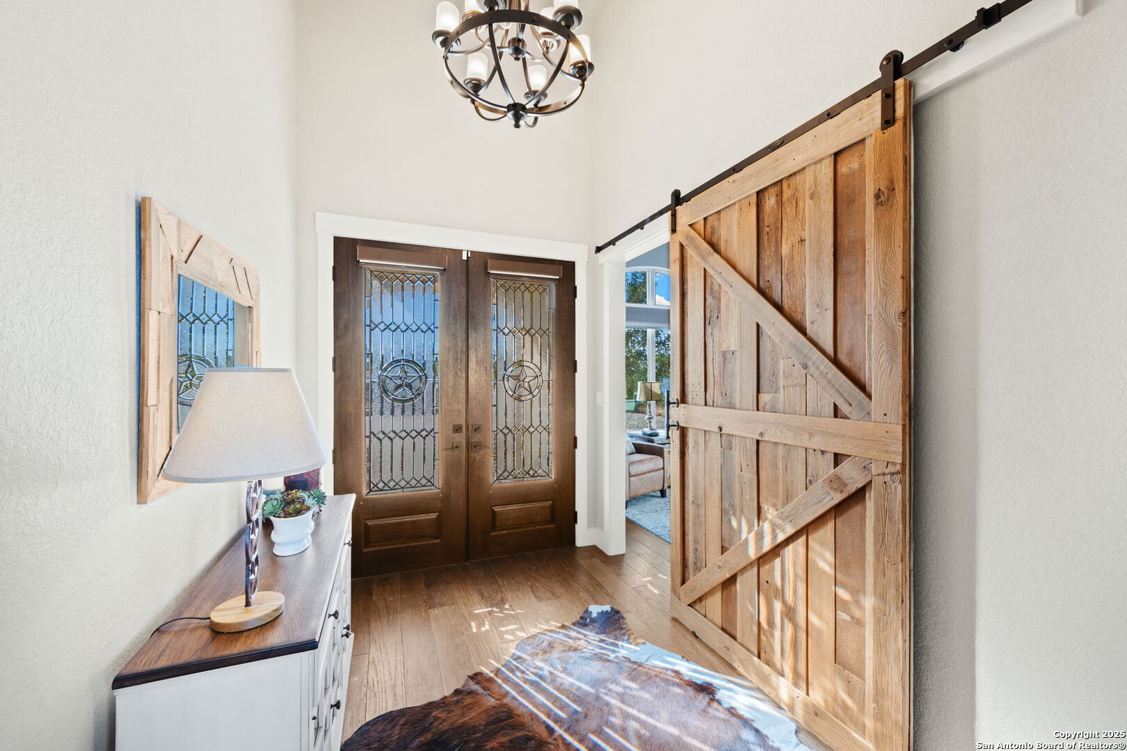 property viewer photo 17