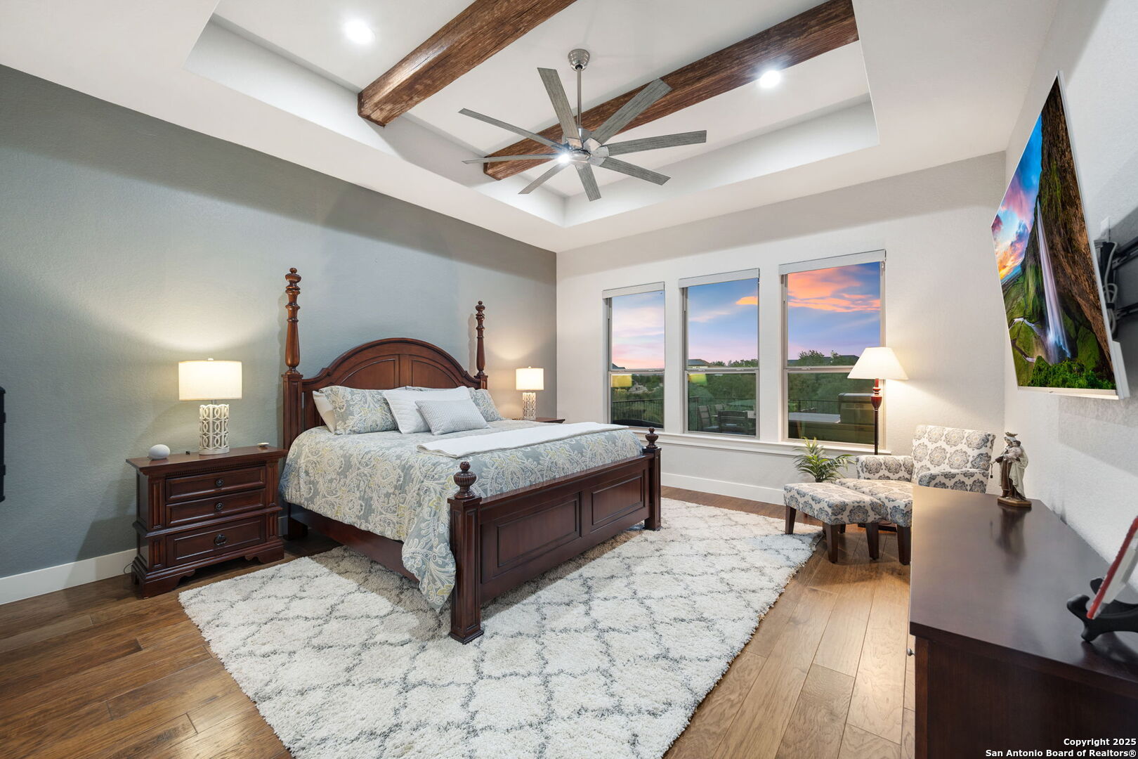 property viewer photo 19