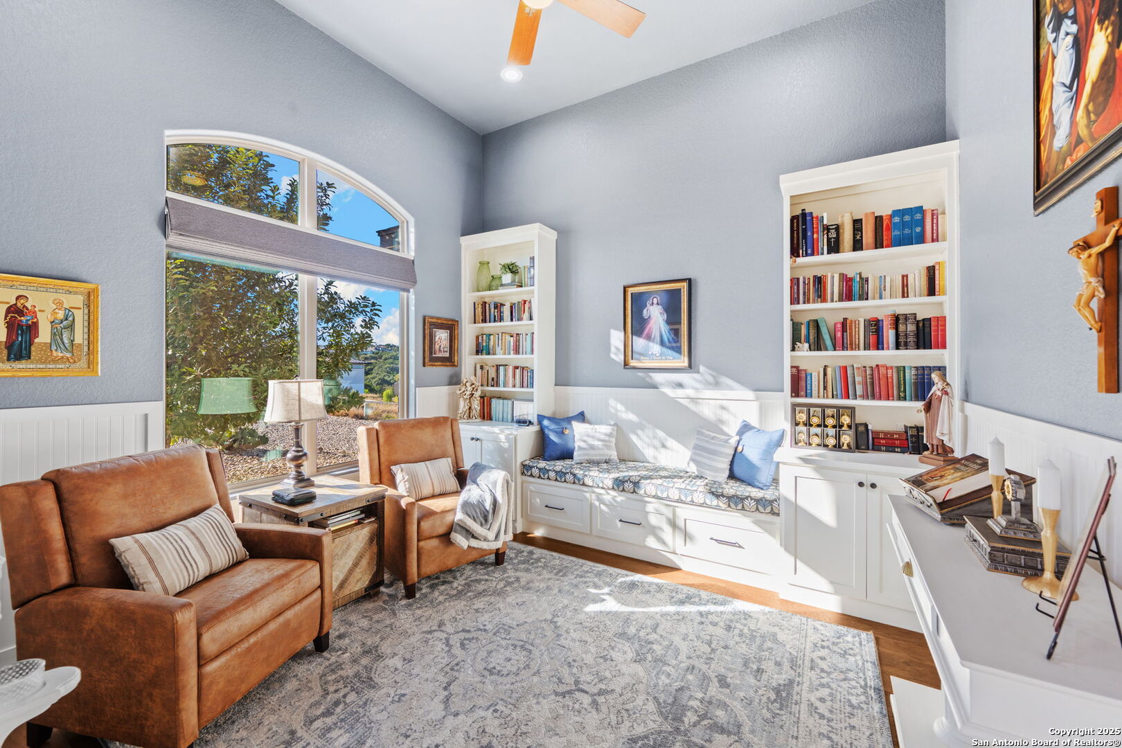 property viewer photo 25