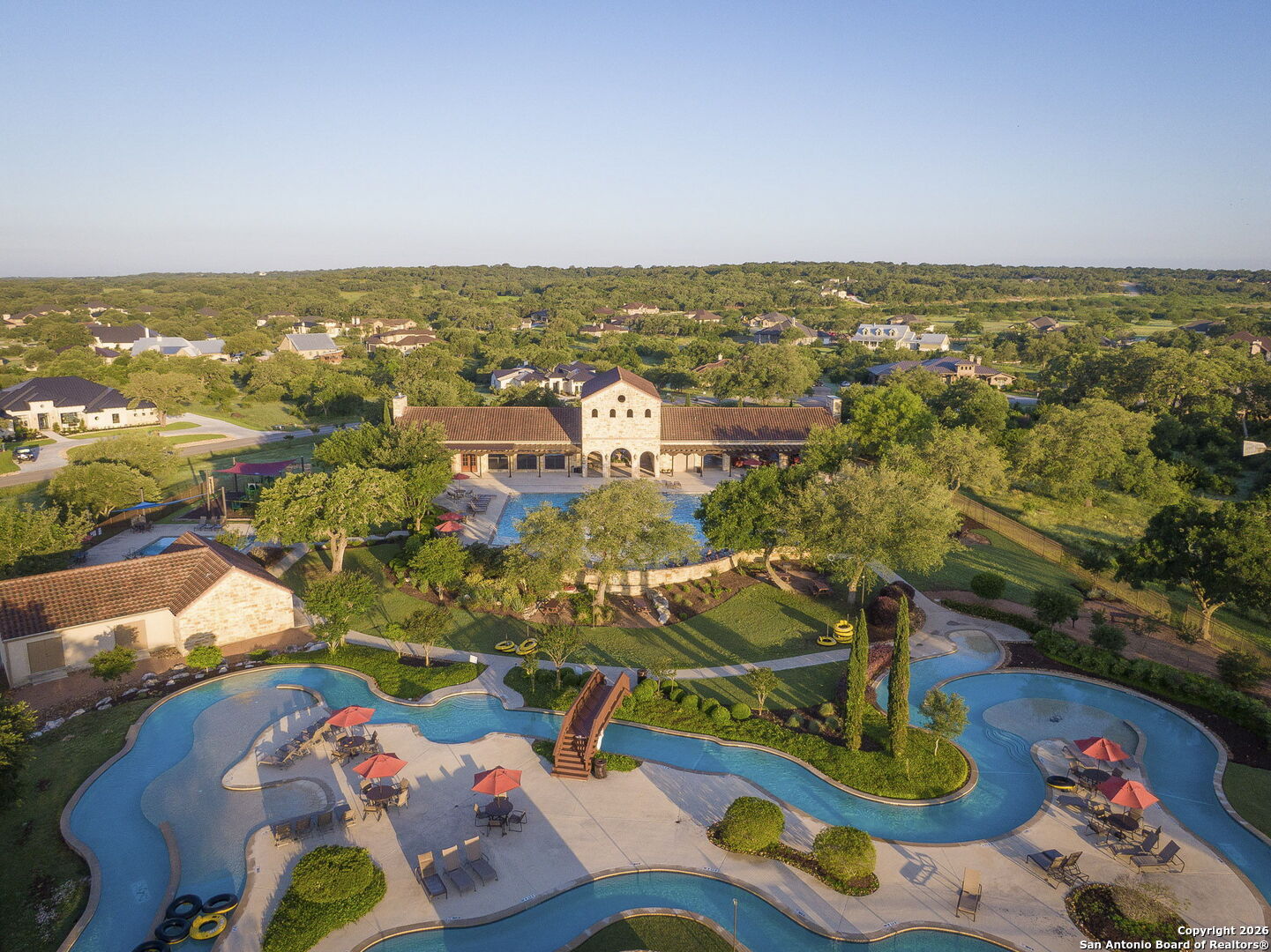 property viewer photo 45