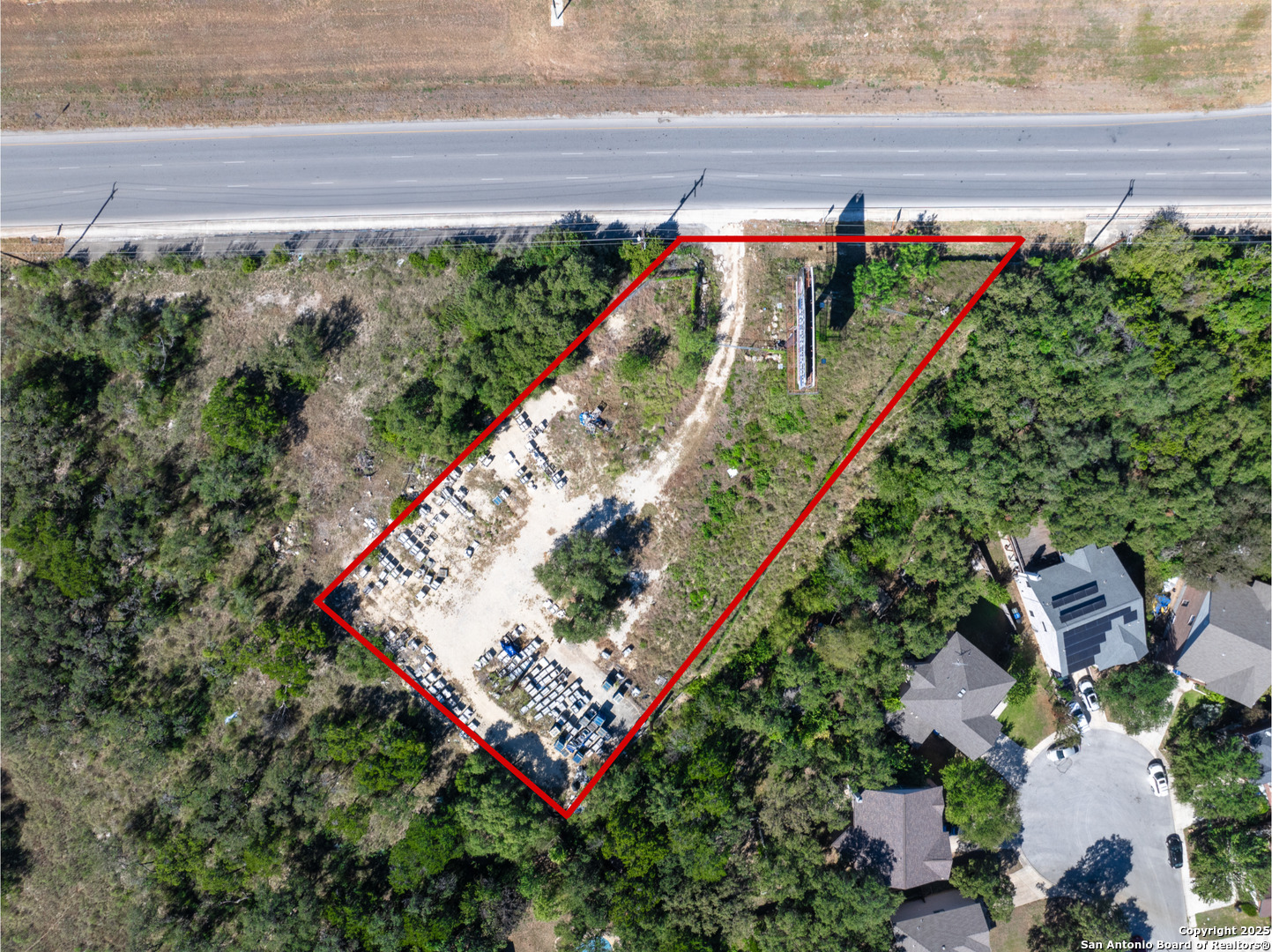 main property photo 5