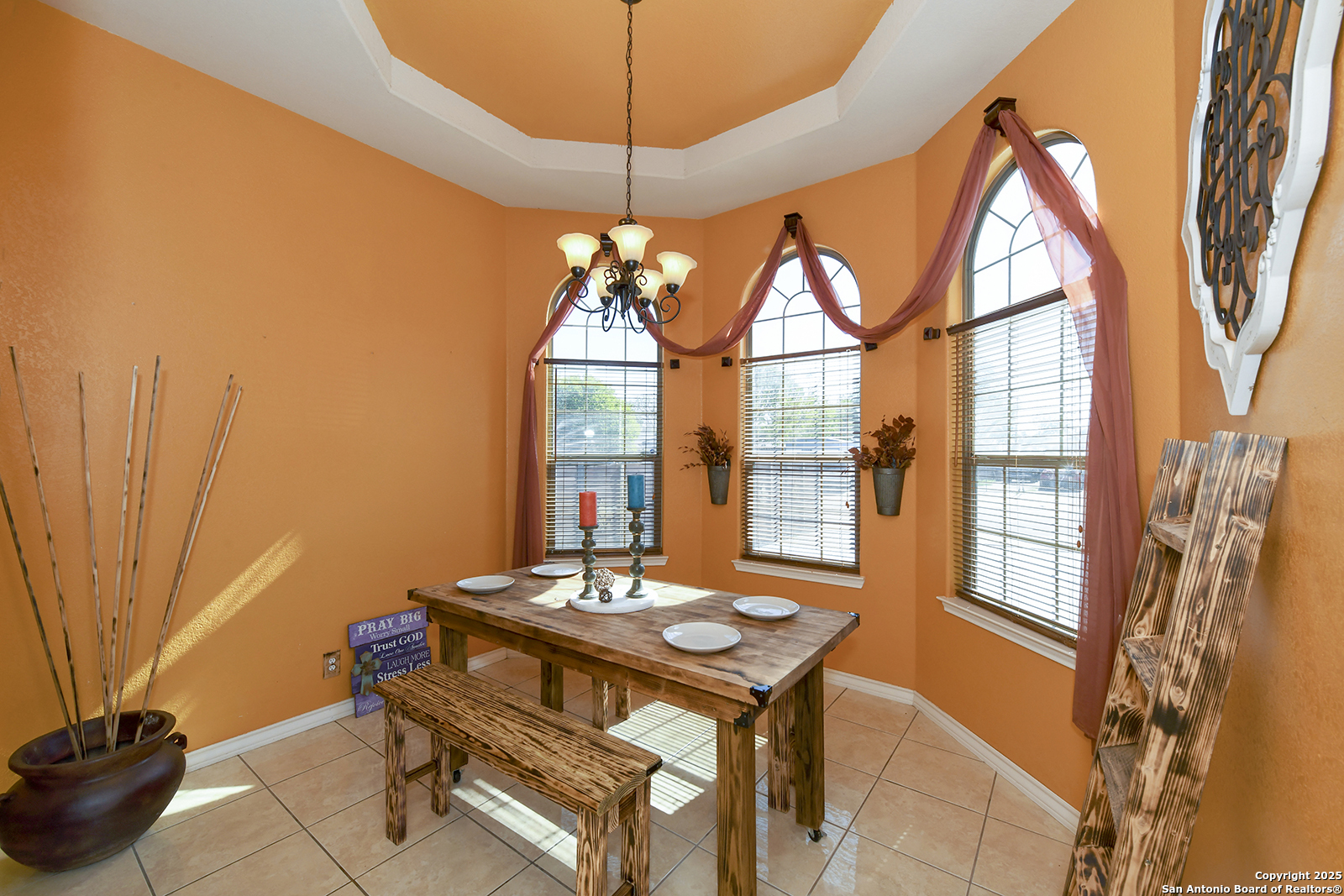 property viewer photo 10