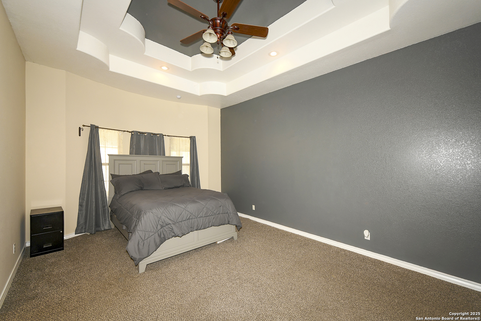 property viewer photo 13