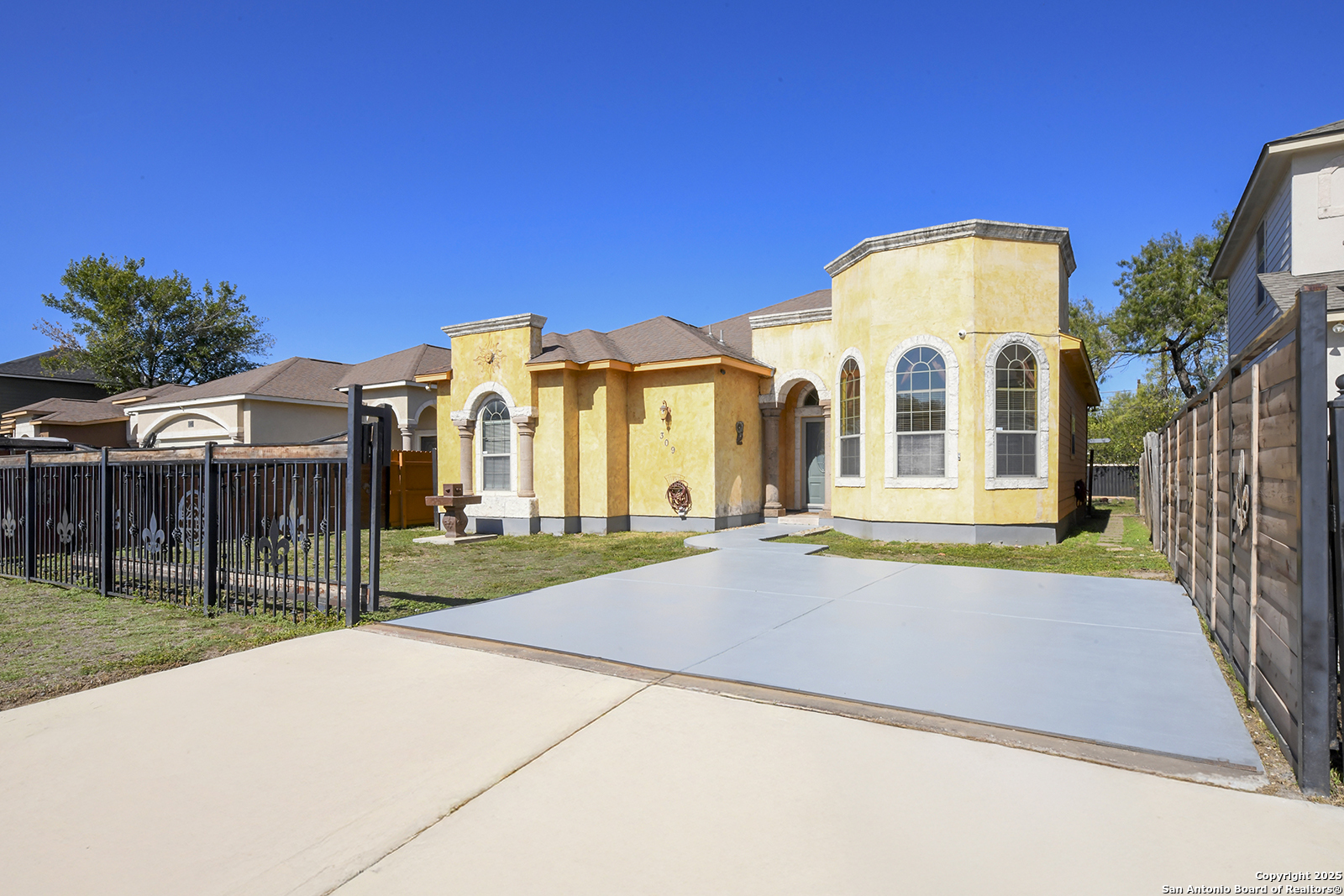 property viewer photo 28