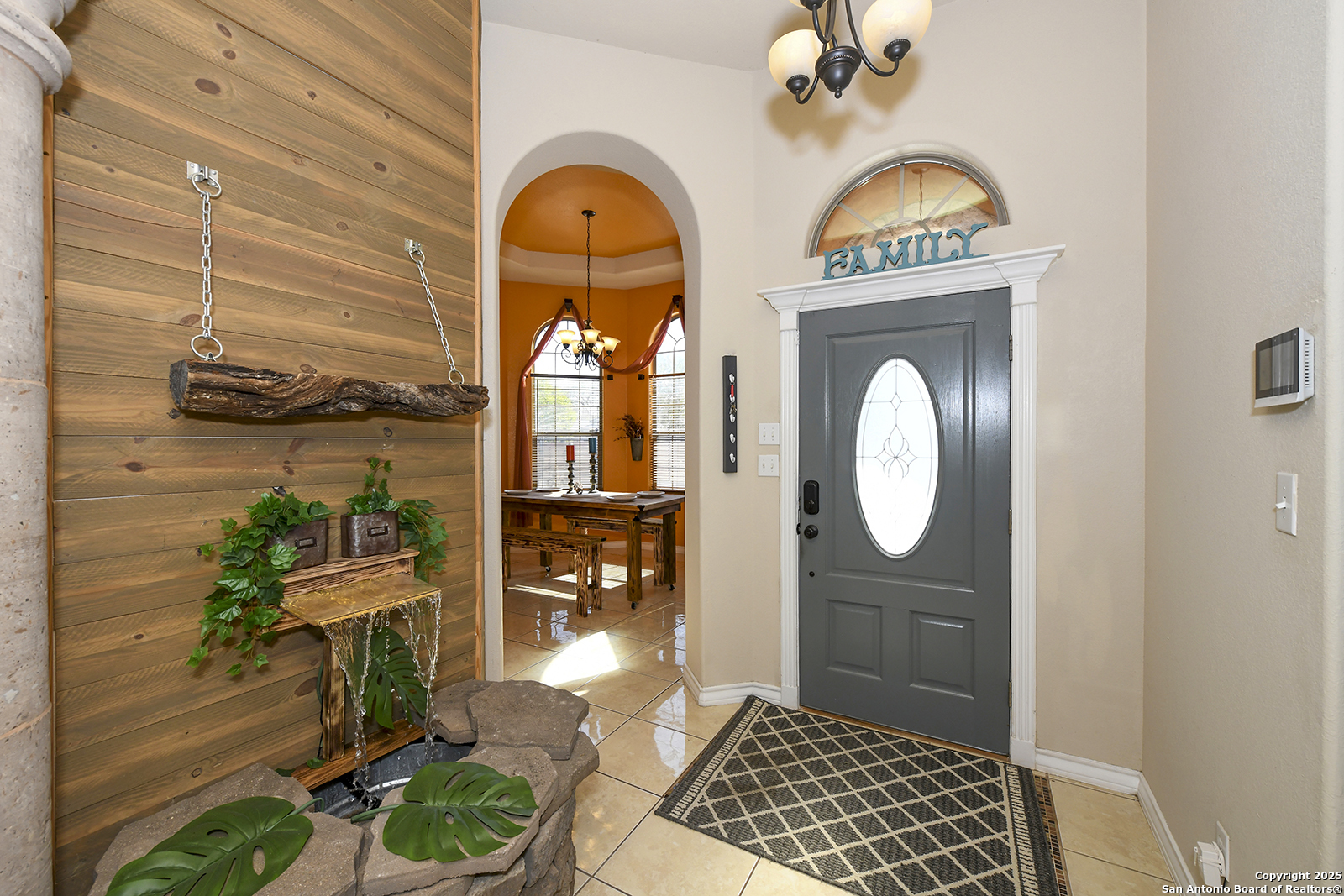 property viewer photo 3