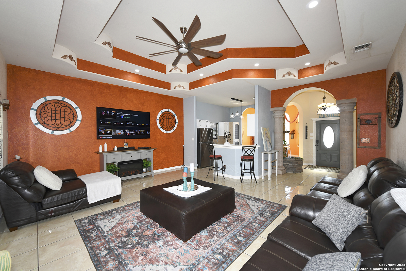 property viewer photo 5