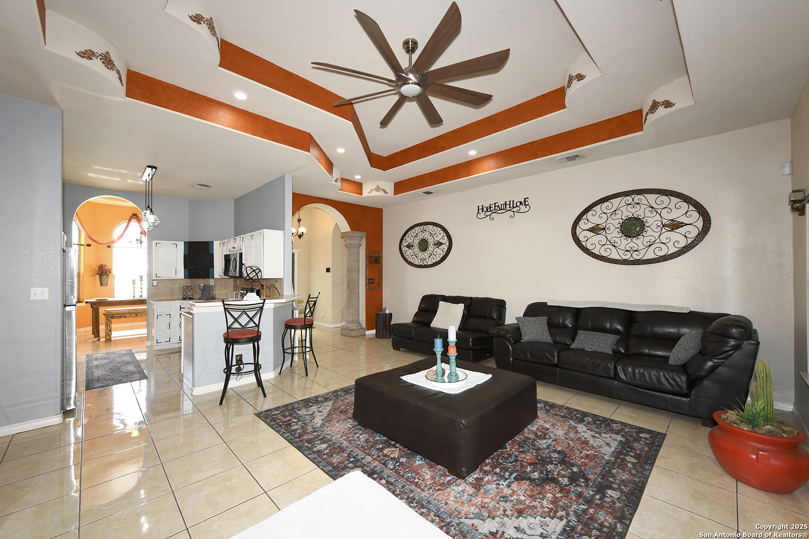 property viewer photo 6