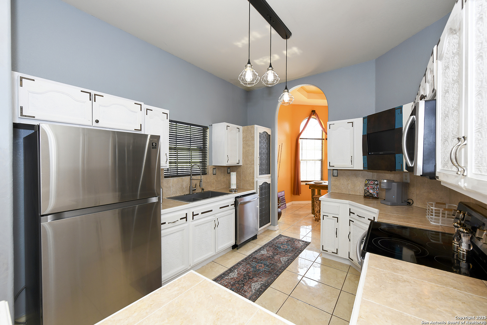 property viewer photo 7