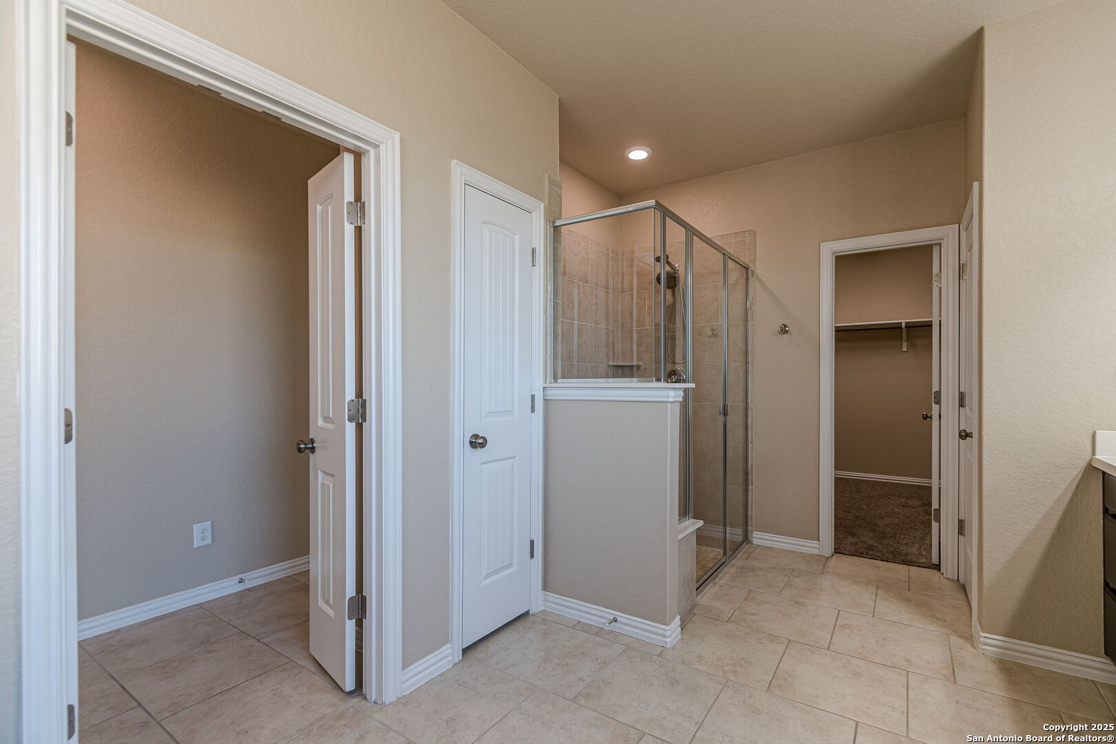 property viewer photo 22
