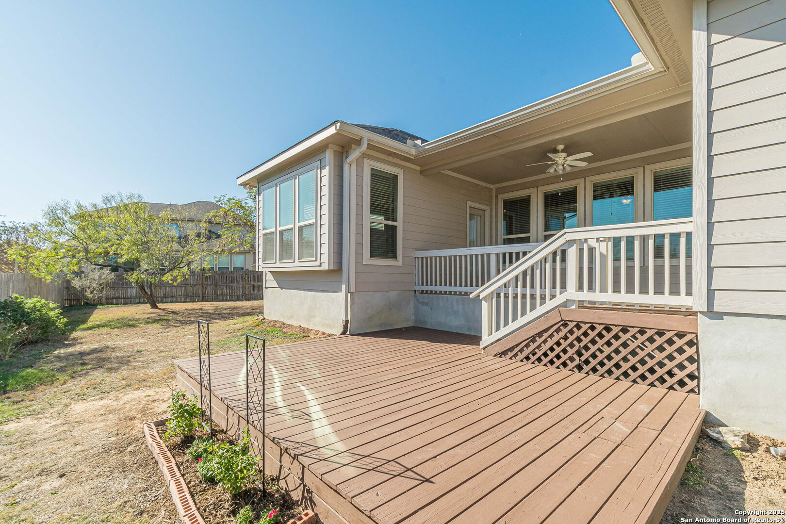 property viewer photo 32