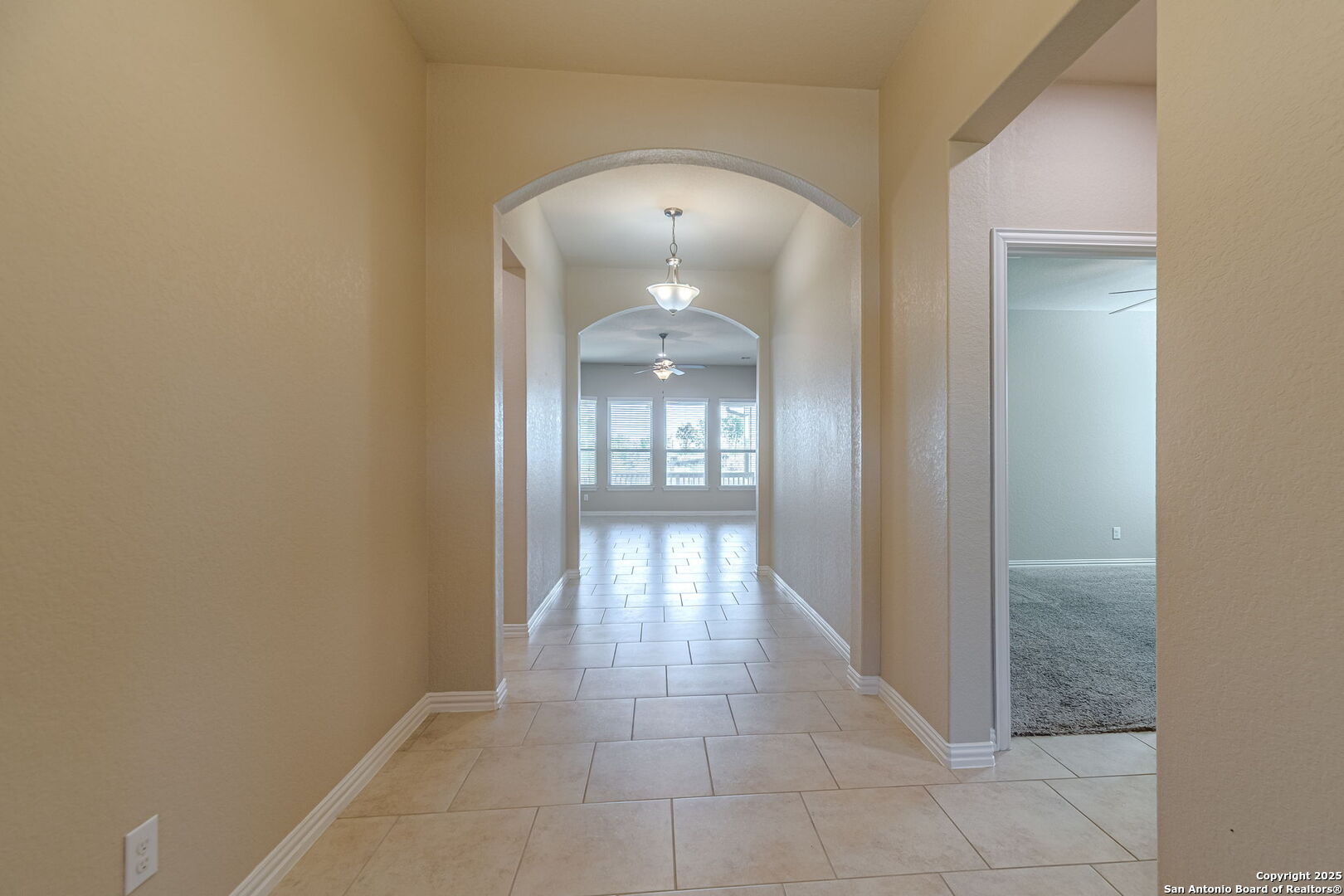 property viewer photo 8