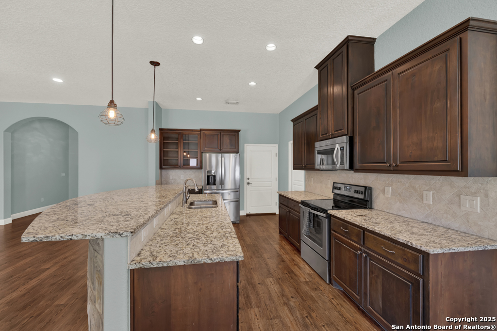 property viewer photo 13