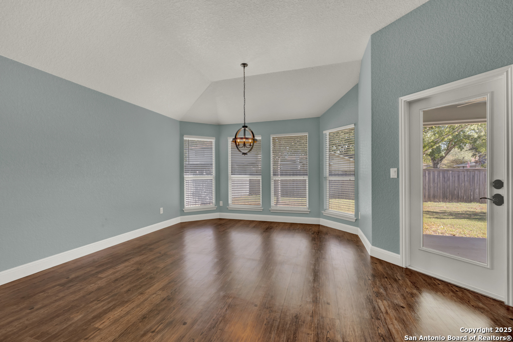 property viewer photo 20