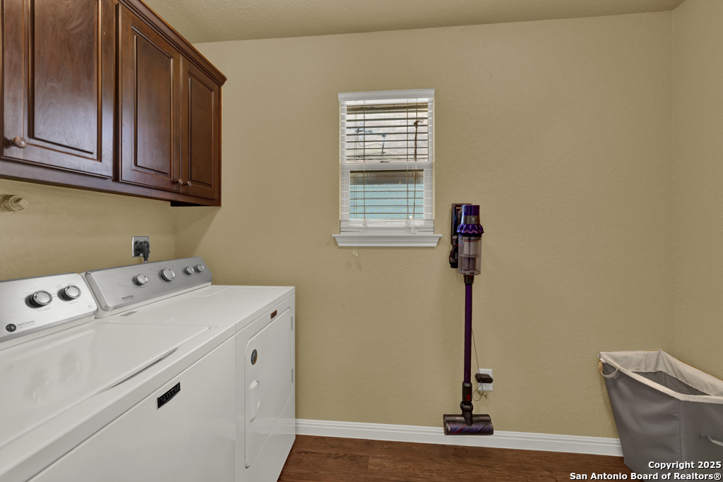 property viewer photo 21