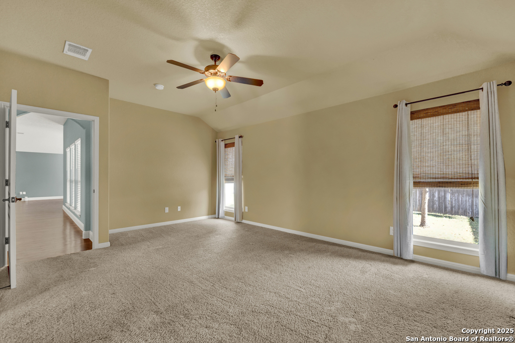 property viewer photo 23
