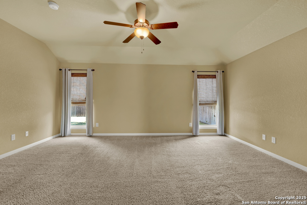 property viewer photo 24