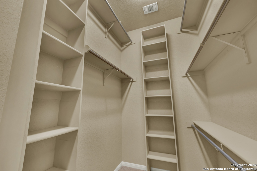 property viewer photo 30