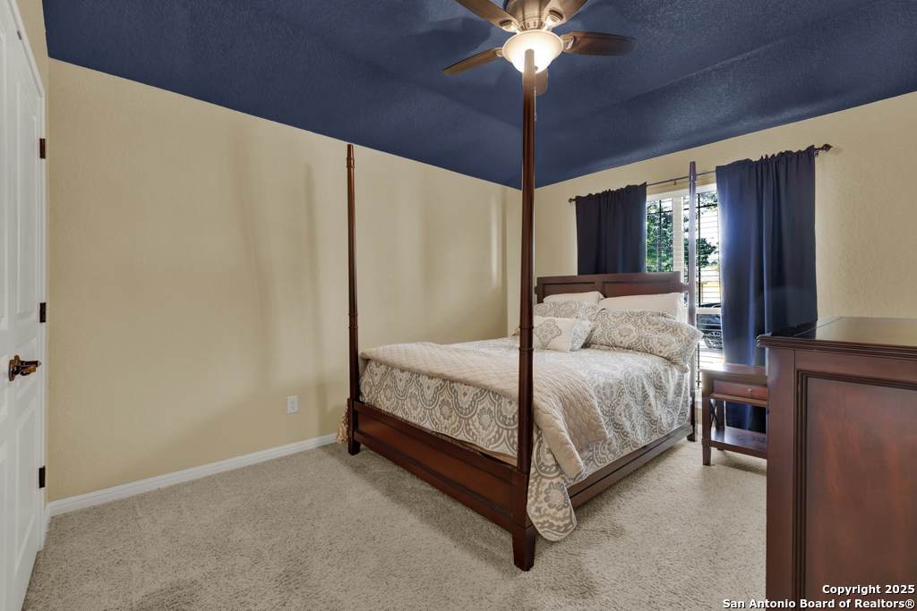 property viewer photo 32