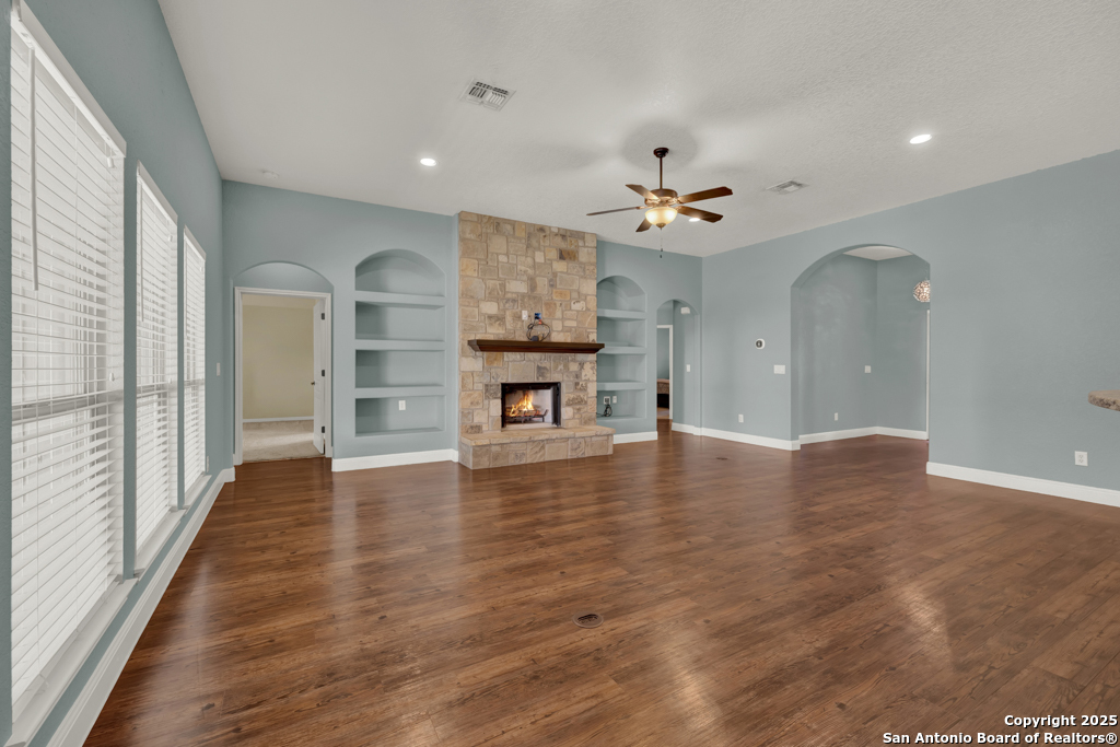 property viewer photo 8