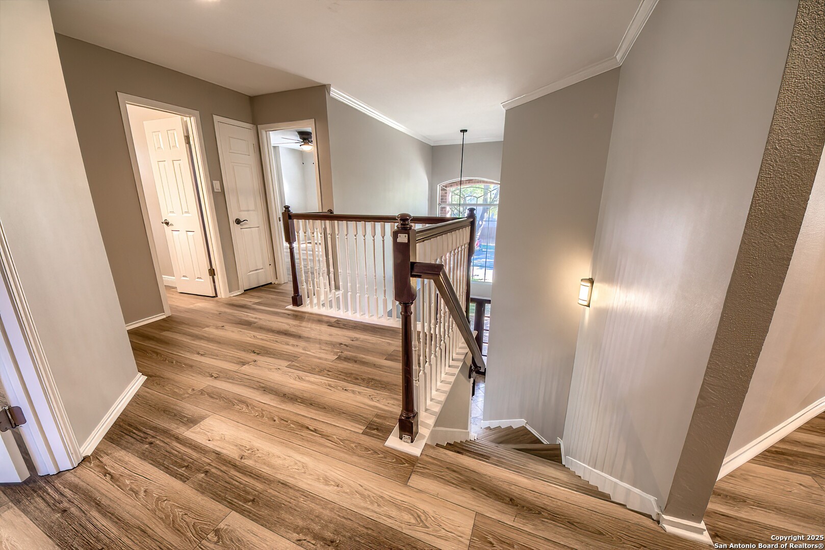 property viewer photo 18