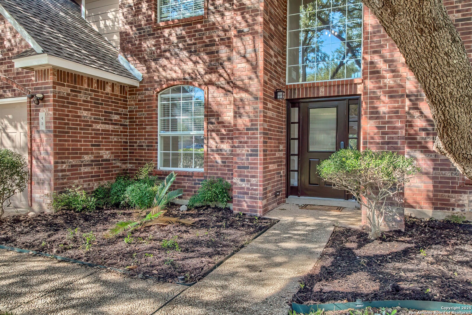 property viewer photo 2